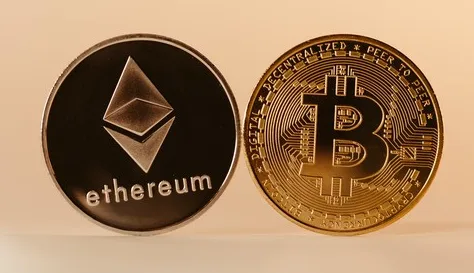 비트코인 횡보 속 이더리움 홀로 11% 급등