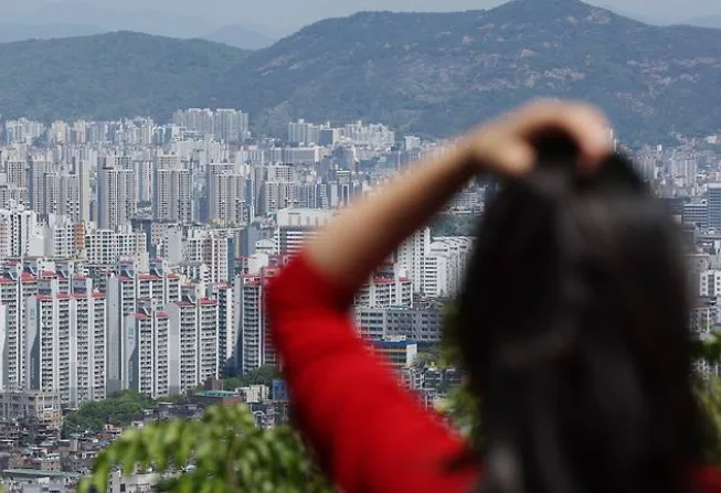 서울 주택 공급 절벽, 누구 탓일까?  정치권 공방