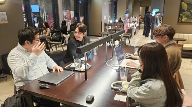 MZ세대가 주말과 저녁에 카페로 모이는 이유